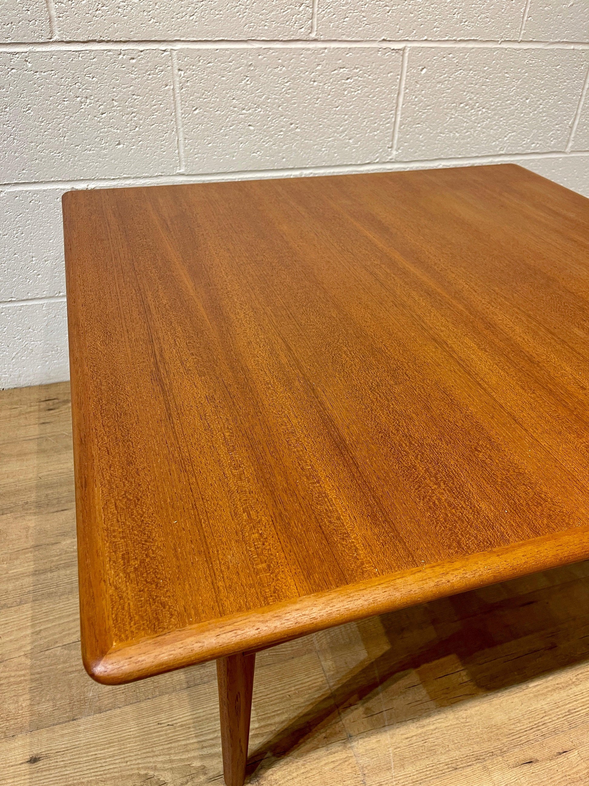 Mid Century Swedish Square Teak Coffee table by Karl Erik Ekselius - J O Carlsson for Vetlanda 1950's - Supramobili